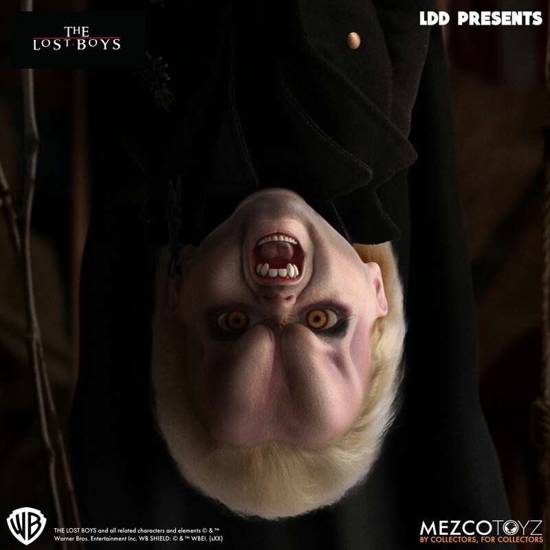 [สั่งจอง]Mezco Toyz 10" : Living Dead Dolls Lost Boys - David