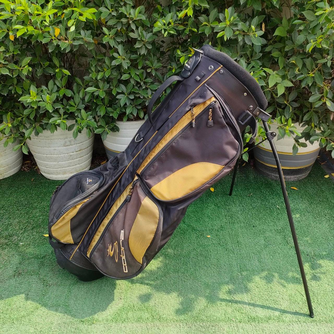 ถุงกอล์ฟ KING COBRA ขาตั้งมือสอง ของแท้