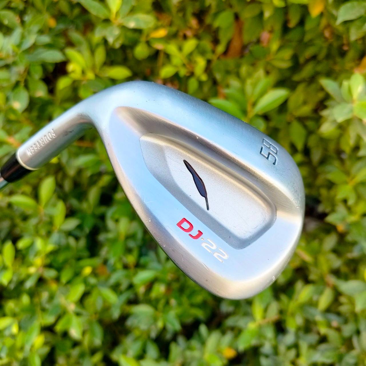 ** ไม้กอล์ฟสำหรับท่านที่ถนัดซ้าย ** WEDGE FOURTEEN DJ-22 องศา 58 ก้าน DYNAMIC GOLD FLEX WEDGE WEDGE FORGED อันดับ 1 ของญี่ปุ่น ไม้กอล์ฟพรีเมี่ยมมือสอง By NakaraLuxurious