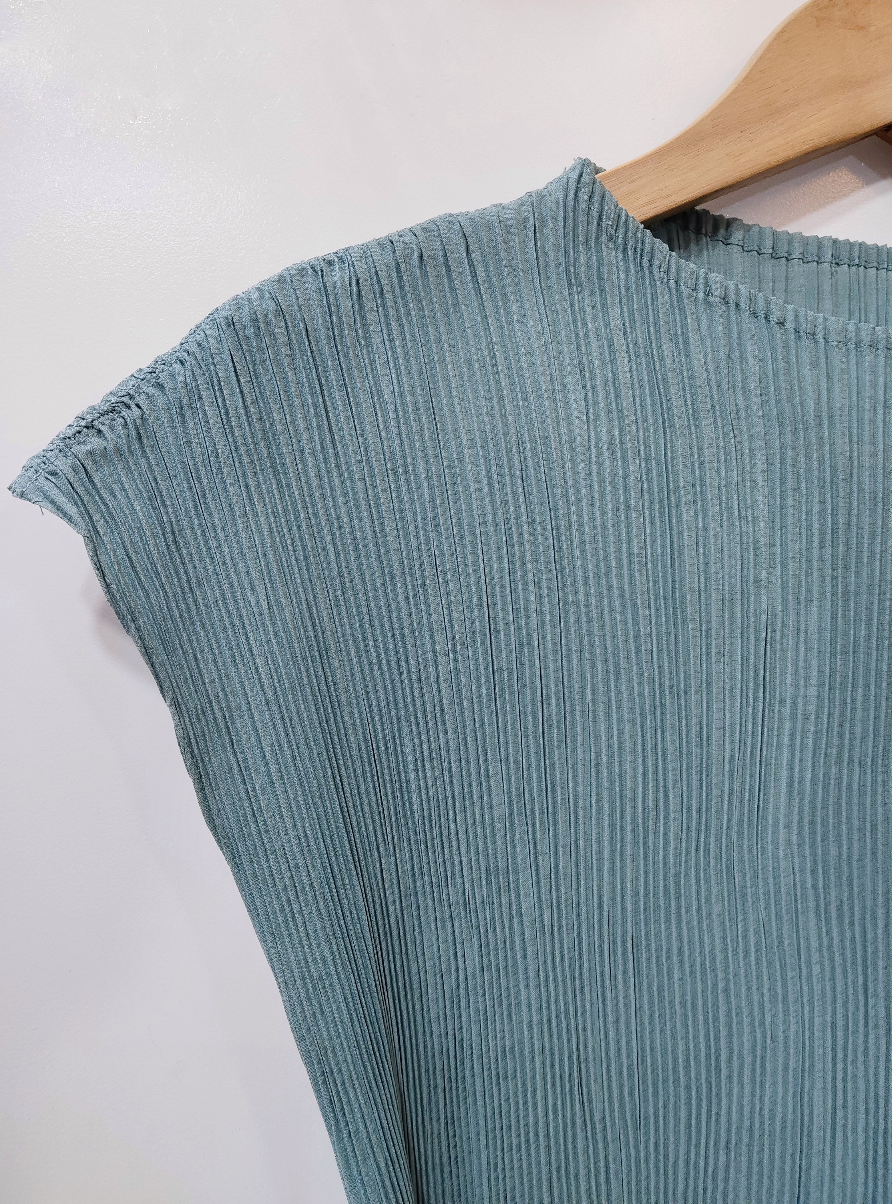 ยาว 52.5 นิ้ว 2MUAY รุ่น GA62144 เดรสอัดพลีท CAP SLEEVE TIERED PLEATED DRESS 6 สี FREE SIZE