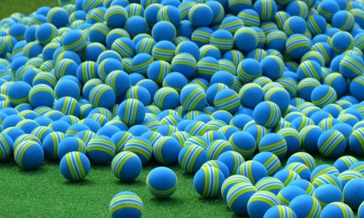 12 FOAM GOLF BALLS ลูกกอล์ฟโฟม สำหรับฝึกหัดตีกอล์ฟ PGM Q007 ( 1 แพค บรรจุ 12 ลูก )