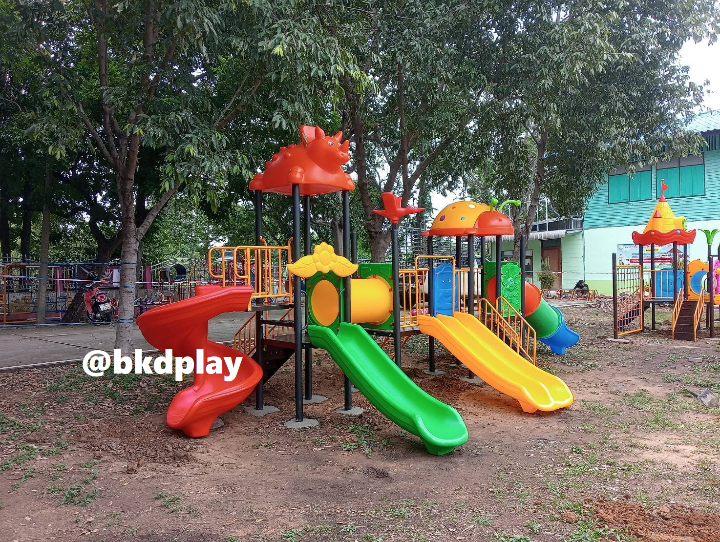 เครื่องเล่นสนามกลางแจ้ง ชุดสวนสนุกไดโนเพื่อนรัก , กระดานลื่นท่อ, สไลเดอร์ใหญ่ ,ของเล่น,ครุภัณฑ์สนามเด็กเล่น, สพฐ,โครงการโรงเรียนประชารัฐ playground,สไลเดอร์,ของเล่นเสริมพัฒนาการ,เครื่องเล่นสนาม, สนามเด็กเล่น