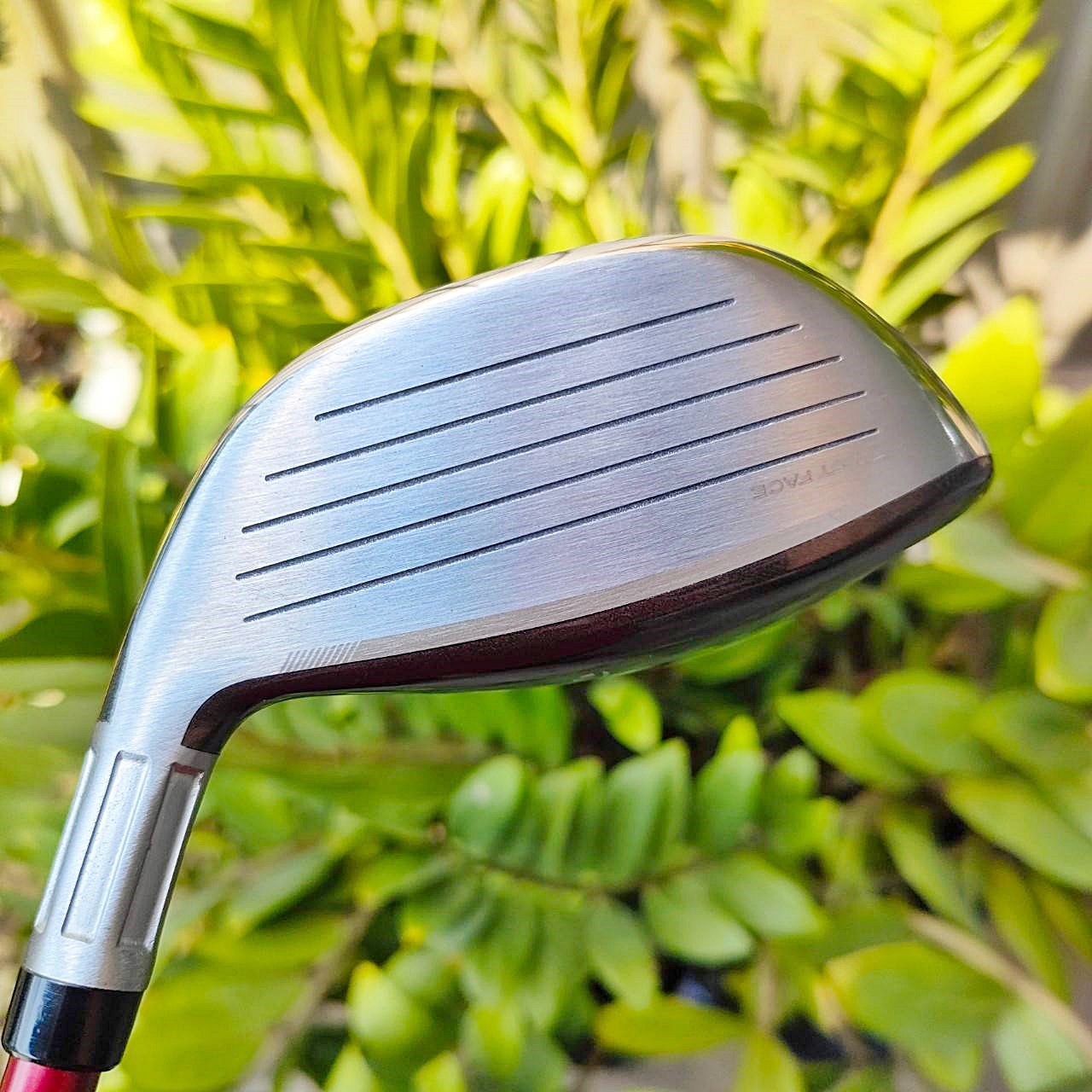 ** ไม้กอล์ฟสำหรับผู้หญิง ** FW7 TAYLORMADE Stealth Women’s องศา 21 ก้าน MULTI MATERIAL TENSEI TM40 FLEX L สภาพสวยระดับนางฟ้าแทบไม่ได้ตี มี COVER เดิม พรีเมี่ยมมือสอง ของแท้ By NakaraLuxurious