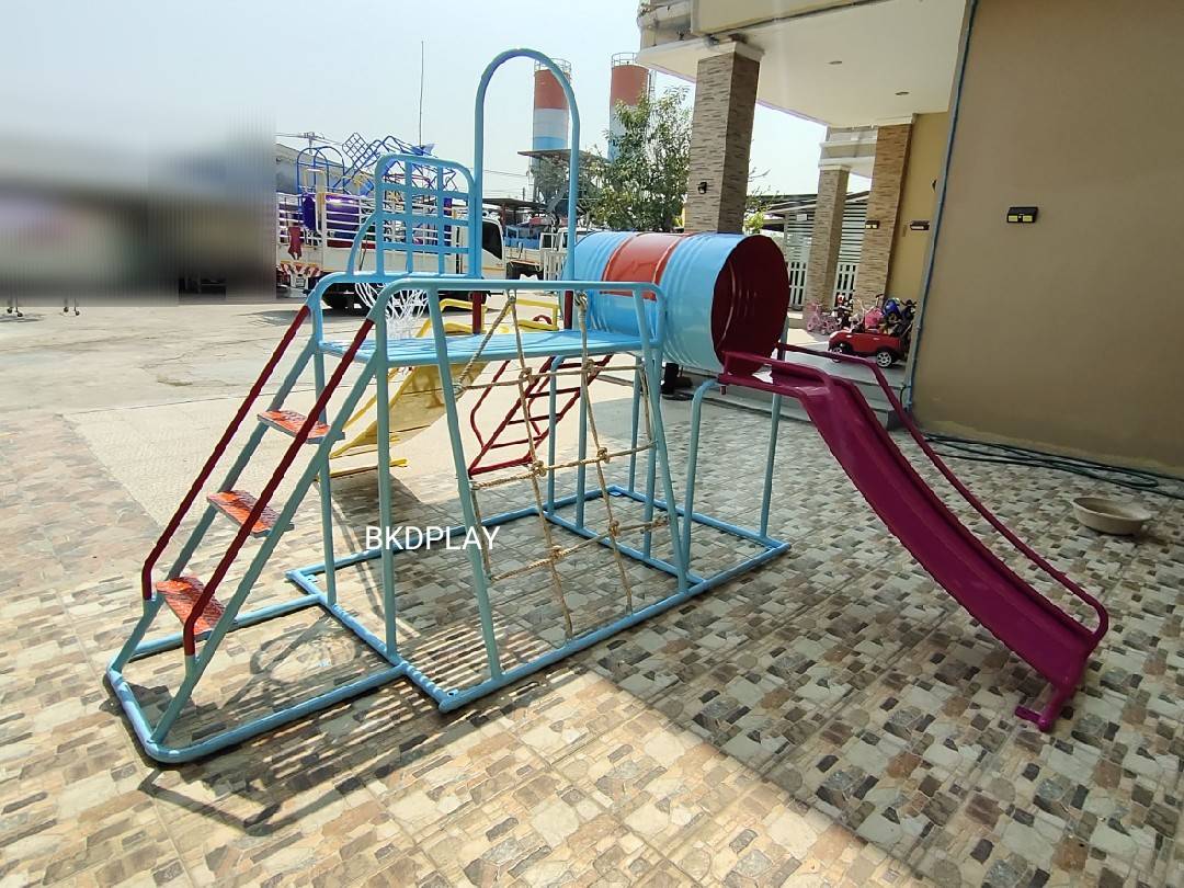 เครื่องเล่นสนามชุดรวมD ประกอบด้วยสไลเดอร์ปีนป่ายแป้นบาสและถังลอด, เครื่องเล่นสนามกลางแจ้ง , เครื่องเล่นสนามเหล็ก, ของเล่น, OutdoorPlayground,สนามเด็กเล่น,เครื่องเล่นงบสพฐ.ประชารัฐ ราคาโรงงาน