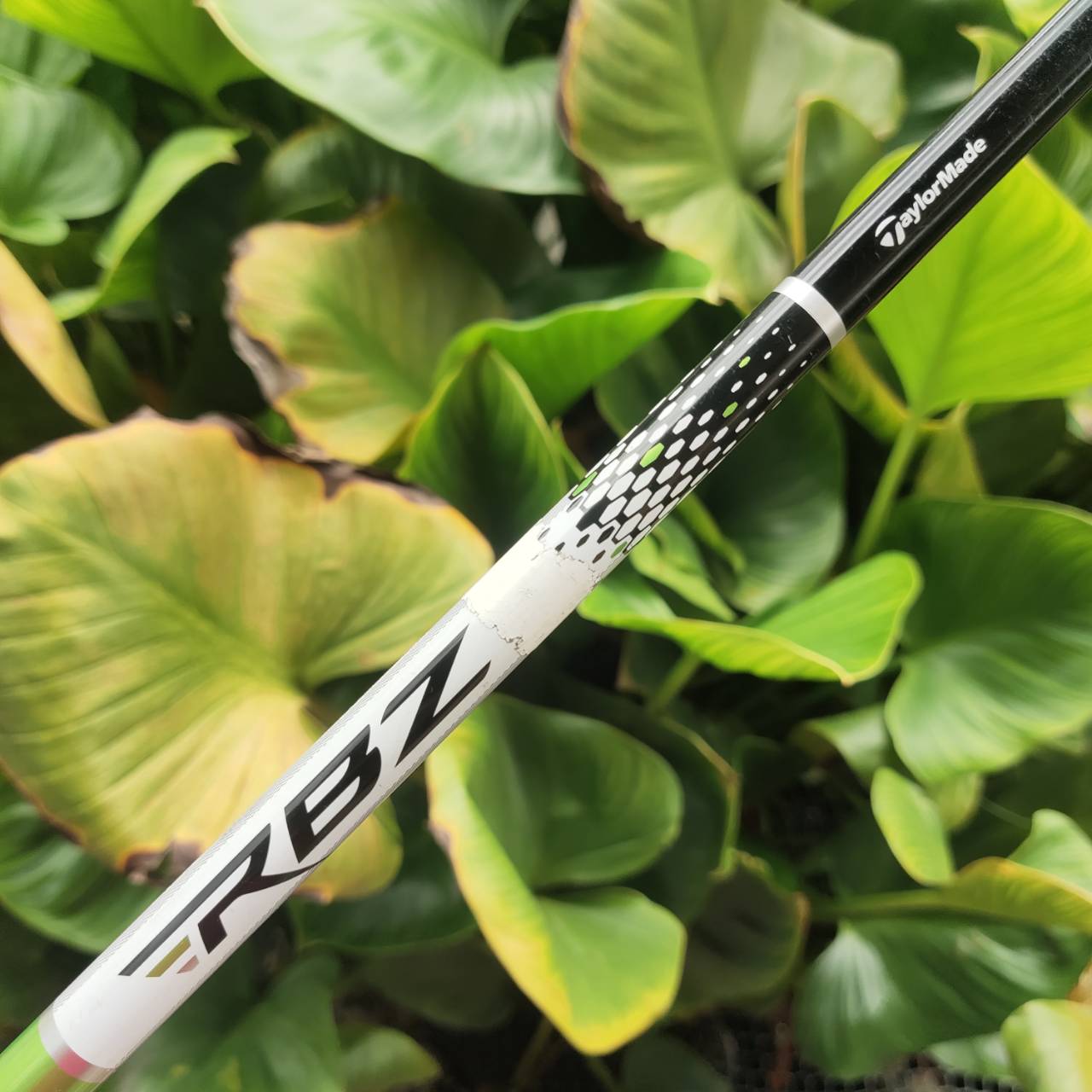 ชุดเหล็ก TaylorMade RBZ “ตีง่าย ระยะดี เทคโนโลยีครบ” เหล็กยาวเหล็กสั้นไม่เหมือนกัน