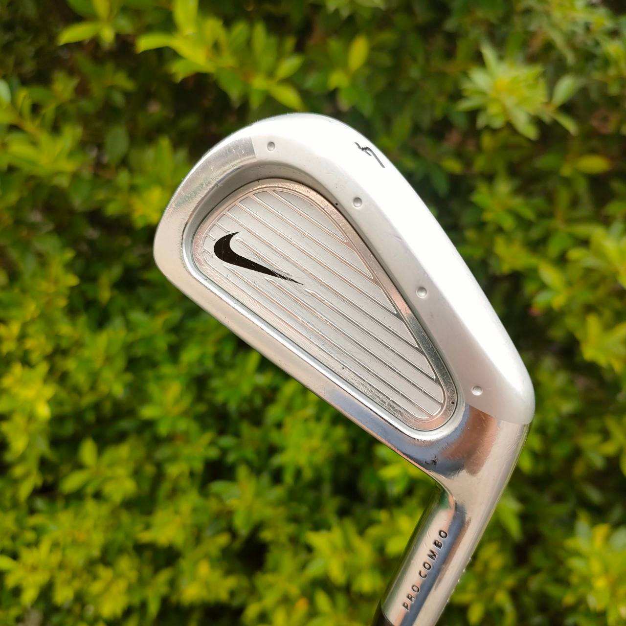 เหล็ก 4 NIKE PRO COMBO ก้าน NS PRO 950GH FLEX S สภาพสวยเดิมมาก งามแท้ๆ ไม้กอล์ฟมือสอง ของแท้ BY NakaraLuxurious