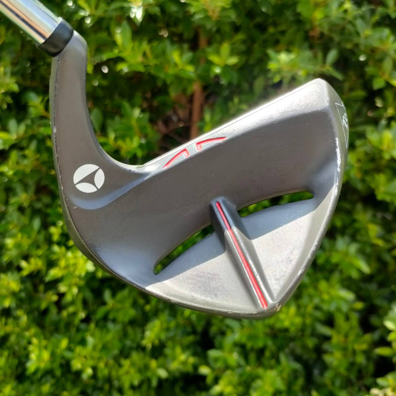 PUTTER TAYLORMADE PATENT-PENDING ความยาว 34 นิ้ว พัตต์แม่นมาก เป็นสามเหลี่ยมยื่นออกไปด้านหลัง ทำให้ HIGH M.O.I. มาก!! ไม้กอล์ฟมือสอง ของแท้ BY NakaraLuxurious