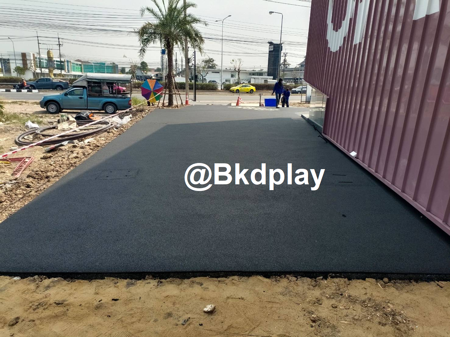พื้นยาง epdm แบบเม็ดยางเทลวดลาย ทำความหนา10-35มม. ได้ พื้นยางสังเคราะห์ กันกระแทก สนามเด็กเล่นทั้งในร่ม และกลางแจ้ง,สนามกีฬา พร้อมส่ง ราคาโรงงาน