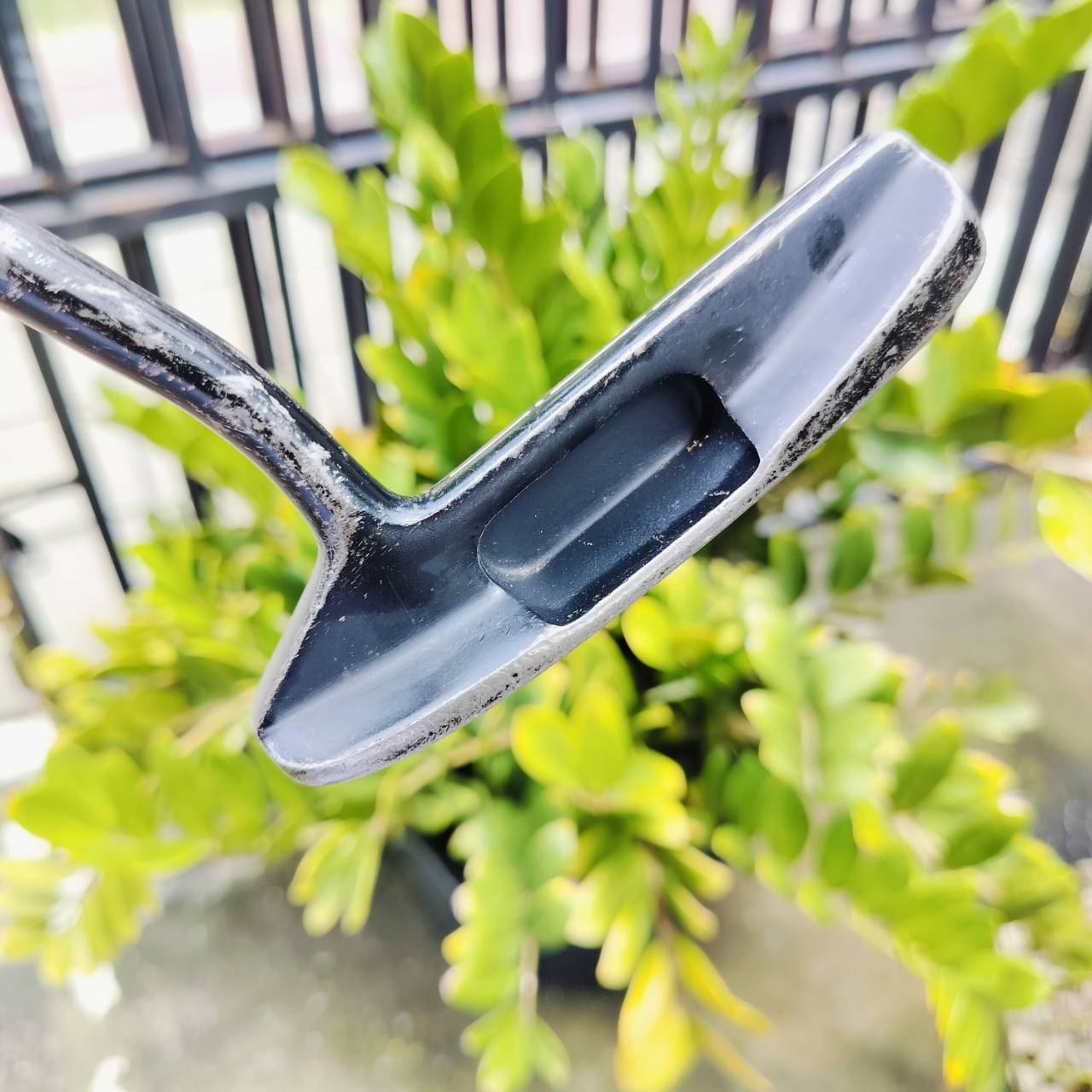 PUTTER SPALDING ยาว 35 นิ้ว T.P.MILLED เล่นเข้าไลน์ได้ง่าย ทรงเพรียว สวย คลาสสิค ไม้กอล์ฟมือสอง ของแท้ By NakaraLuxurious