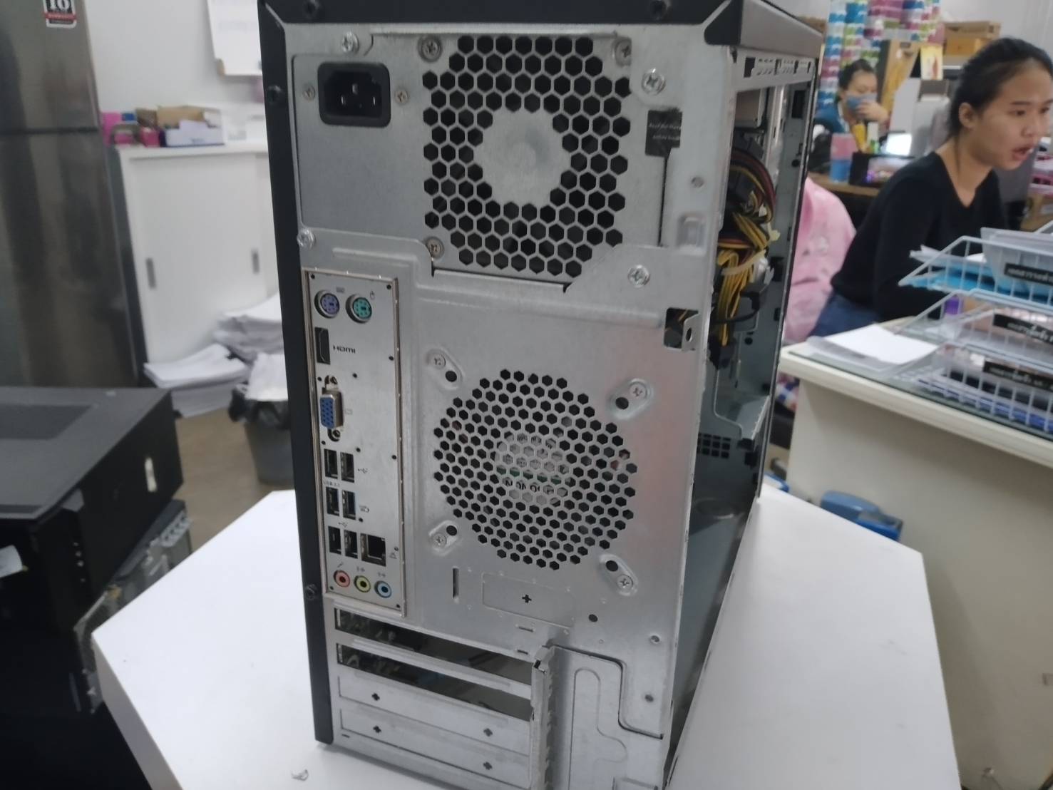 Acer Aspire M3985-344G1T00MGi มี HDMI