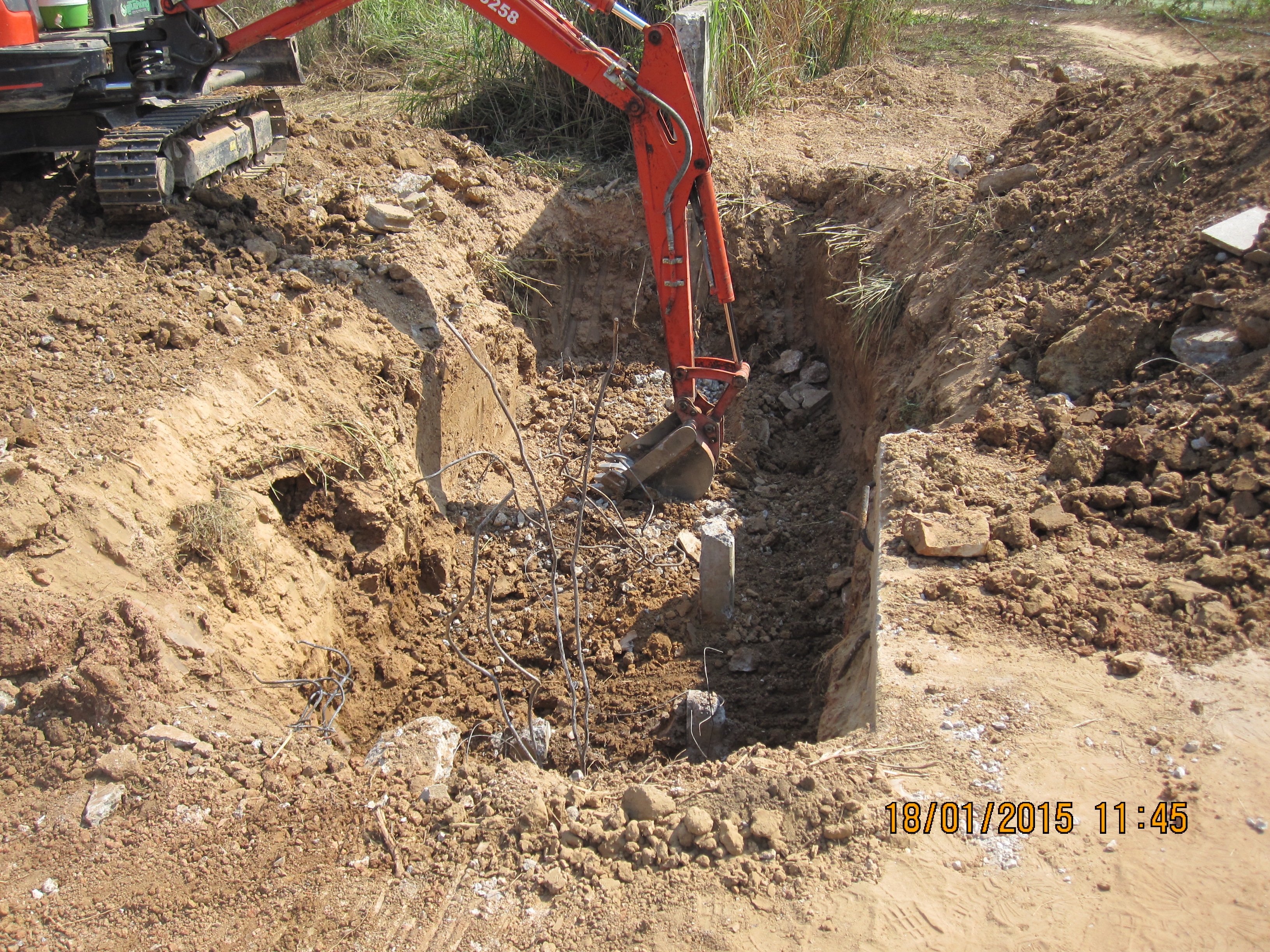 งานสร้างประตูค่าย เอกาทศรถ จังหวัดพิษณุโลก