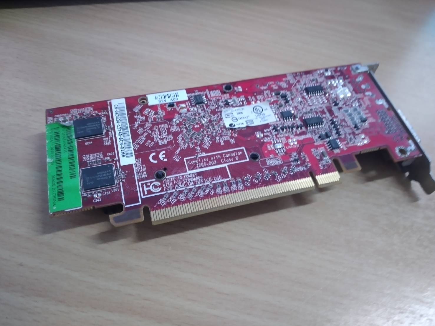 ATI Radeon X1300 128MB PCI-E Graphics Card- 102A7710920 ขาสั้น