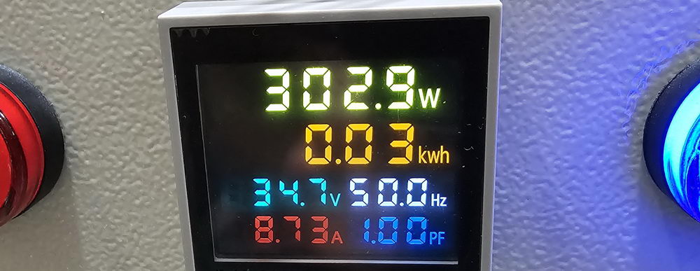 หม้อแปลง 3เฟส power meter in400,380VAC /out220,200vac +G +N ตู้พร้อมอุปกรณ์- terminal - ทองแดง -poly- lamp ledหรือเลือก volt.meter