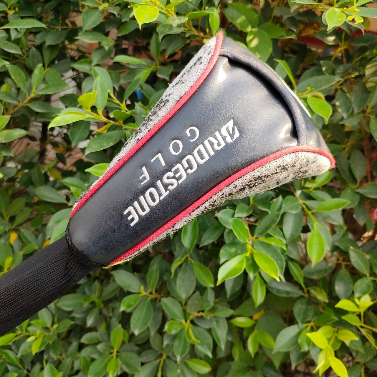 DRIVER BRIDGESTONE J815 องศา 10.5 ก้าน TOUR AD J15-11W FLEX SR หัวใหญ่ พรีเมี่ยมญี่ปุ่น ตีไกล และหน้าเลเซอร์ ช่วยลดอาการเฟด หรือไซด์สปินได้ดีมากๆ