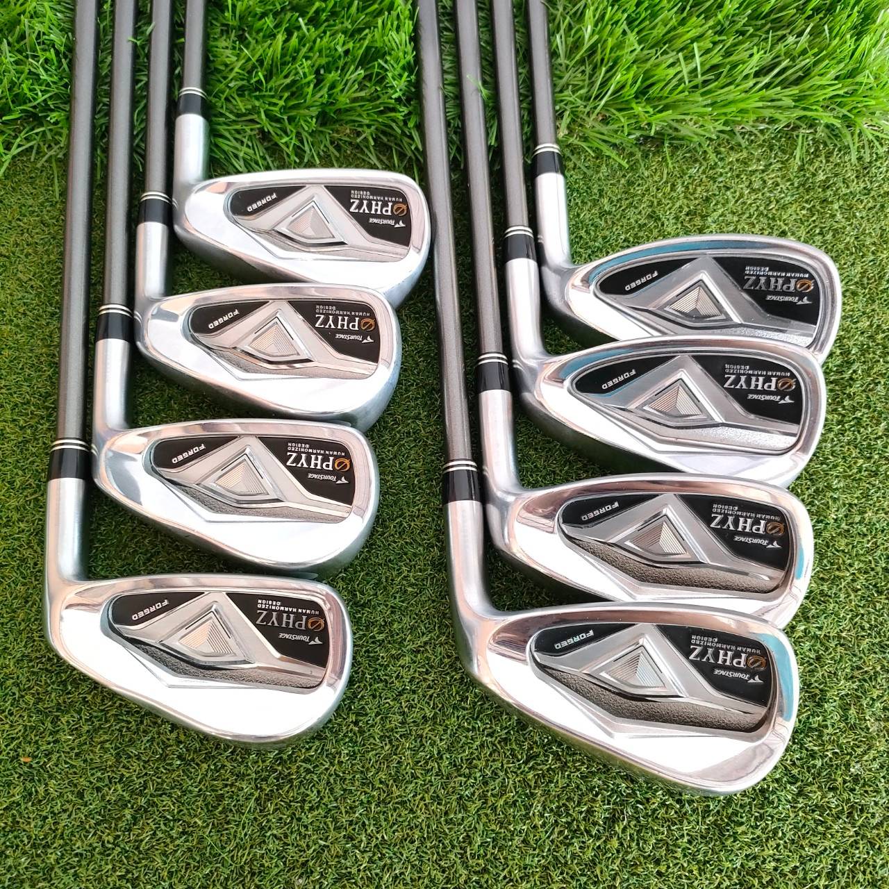 ชุดเหล็ก TOURSTAGE PHYZ FORGED มีเหล็ก 4- 9 PW P/S ชุดใหญ่สุด 8 ชิ้น เป็นชุดเหล็ดที่ดีที่สุด และพรีเมี่ยมสูงสุด ของแบรนด์ TOURSTAGE ตีไกล นุ่มจัดๆ
