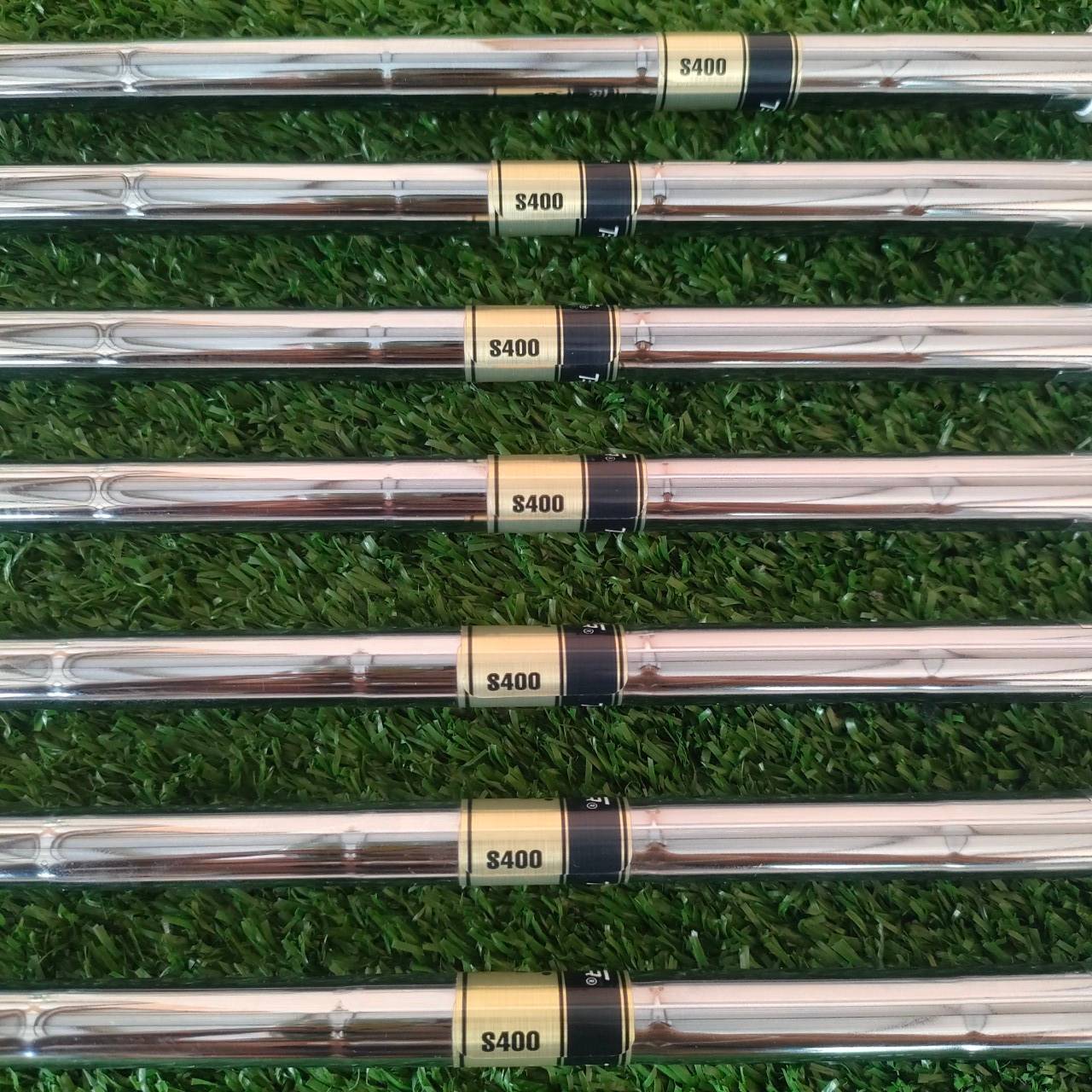 ชุดเหล็ก HONMA T//WORLD GS มีเหล็ก 4-10 ก้าน DYNAMIC GOLD S400 กริพ CADERO ทั้งชุด, สภาพสวย ชุดนี้รุ่นใหม่ออกปี 2021, เหล็กมี CAVITY ตีง่ายมาก!! ไม้กอล์ฟมือสอง ของแท้ BY NakaraLuxurious