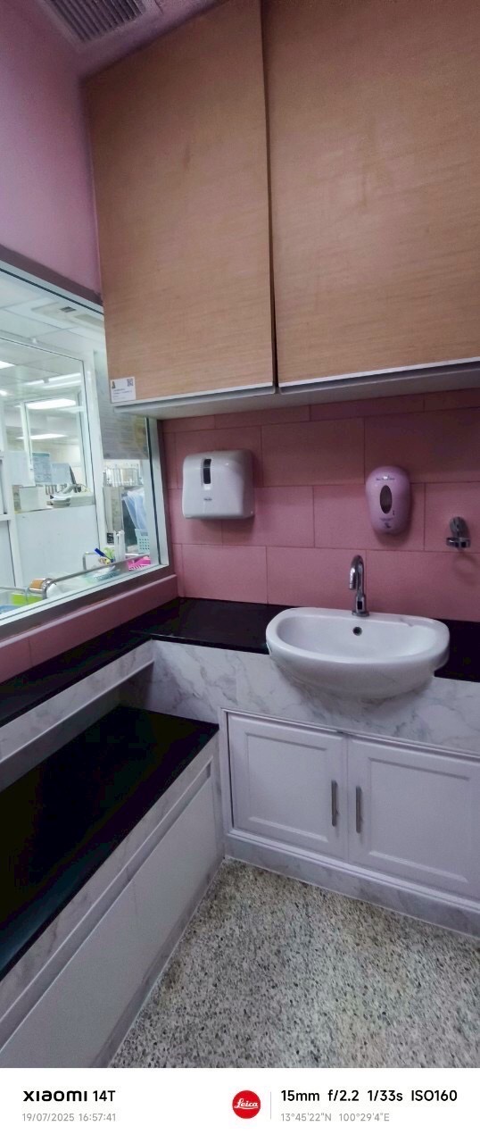 รพ.ศิริราช ตึกอานันทมหิดล งานปรับปรุงเคาน์เตอร์