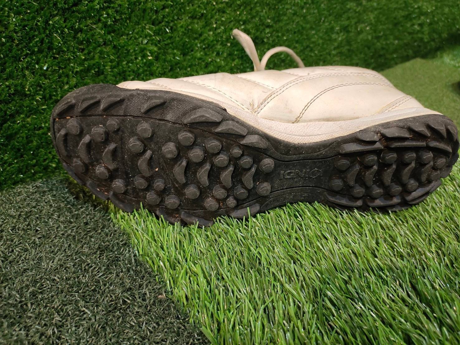 รองเท้ากอล์ฟมือสอง IGNIO เบอร์ 25 JAPAN สภาพสวยใช้ดีมาก