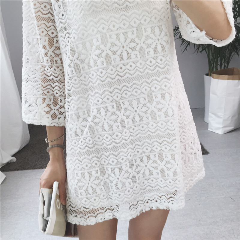 ชุดเดรสลูกไม้คอปิด ซิปซ่อนด้านหลัง ลายลูกไม้ตามแบบ มี 3 สี ดำ/เทา/ขาว