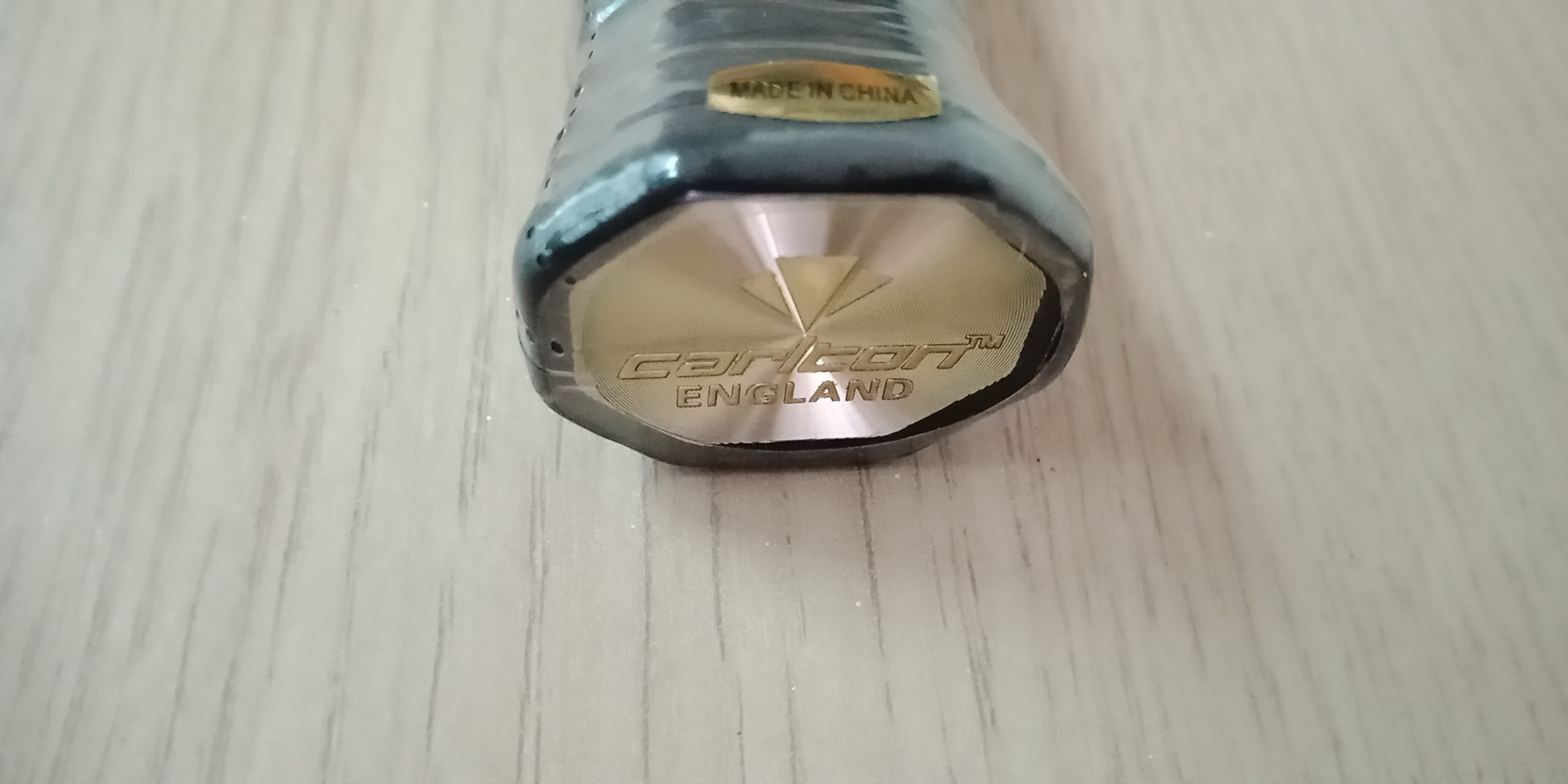 Carlton Powerblade 9000