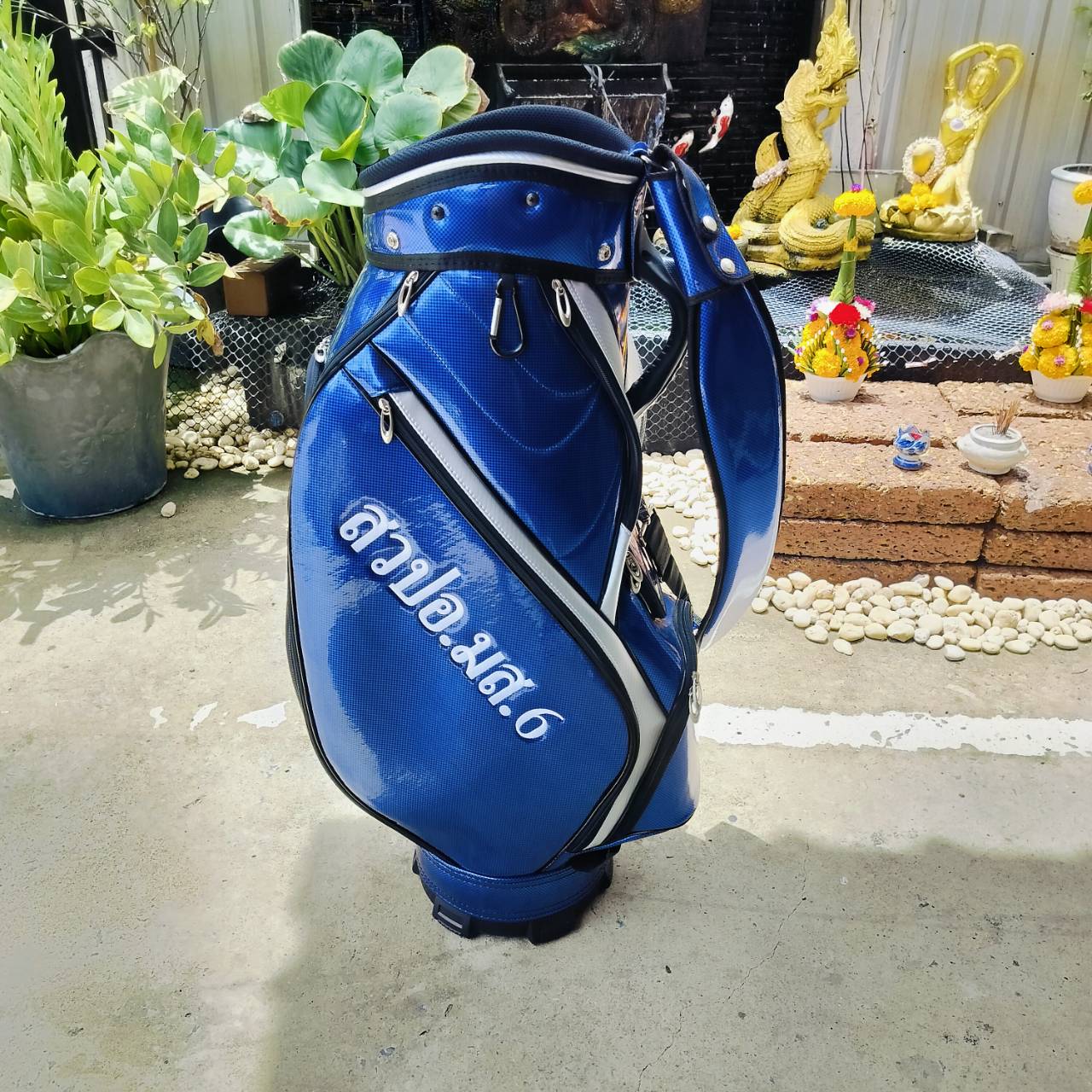 ถุงกอล์ฟ ส.วปอ. ไม่เคยใช้งาน ถุงสวยมาก วัสดุหนังแก้วสุดพรีเมี่ยม ถุง TOUR ใบใหญ่
