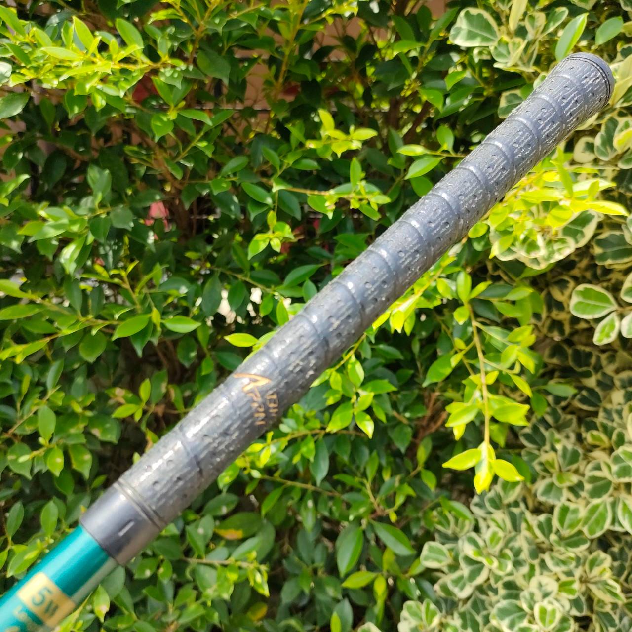 FW5 APPLE GOLF NEARING องศา 18 ก้าน BIO MATCH POWER FLEX R หัวแบนใหญ่ มีถ่วงทังสเตนด้านใน ตีผ่านๆดีมากๆครับ เสียงเพราะ