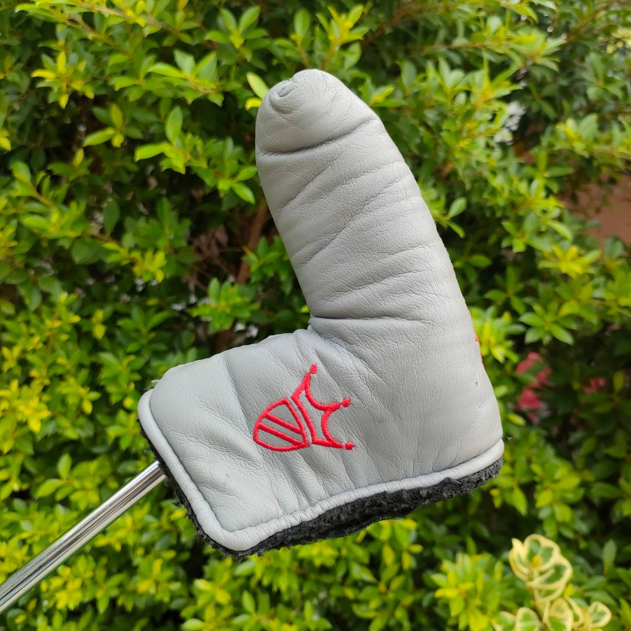 PUTTER TITLEIST SCOTTY CAMERON PRO PLATINUM™ NEWPORT MID SLANT ความยาว 35 นิ้ว ** มาพร้อม COVER ตรงรุ่น!!! ไม้กอล์ฟมือสอง ของแท้ BY NakaraLuxurious