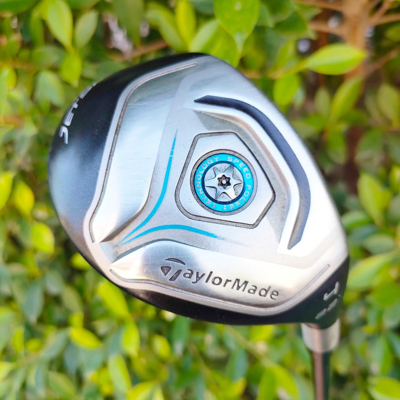 HYBRID 4 TAYLORMADE JETSPEED องศา 22 ก้าน MITSUBISHI RAYON FLEX R ออกแบบให้สอดรับกับการตีผ่านพื้นได้ดีมาก
