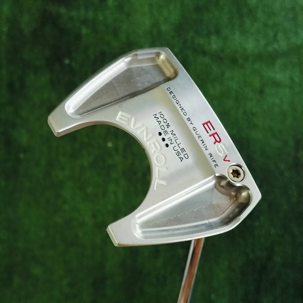 PUTTER EVNROLL ER5 ยาว 34 นิ้ว รูปทรงยอดนิยมสูงสุดตอนนี้เลยค่ะ เป็นรูปทรงปีกสองข้าง ชดเชยสูงมาก ไม้กอล์ฟพรีเมี่ยมมือสอง ของแท้ By NakaraLuxurious