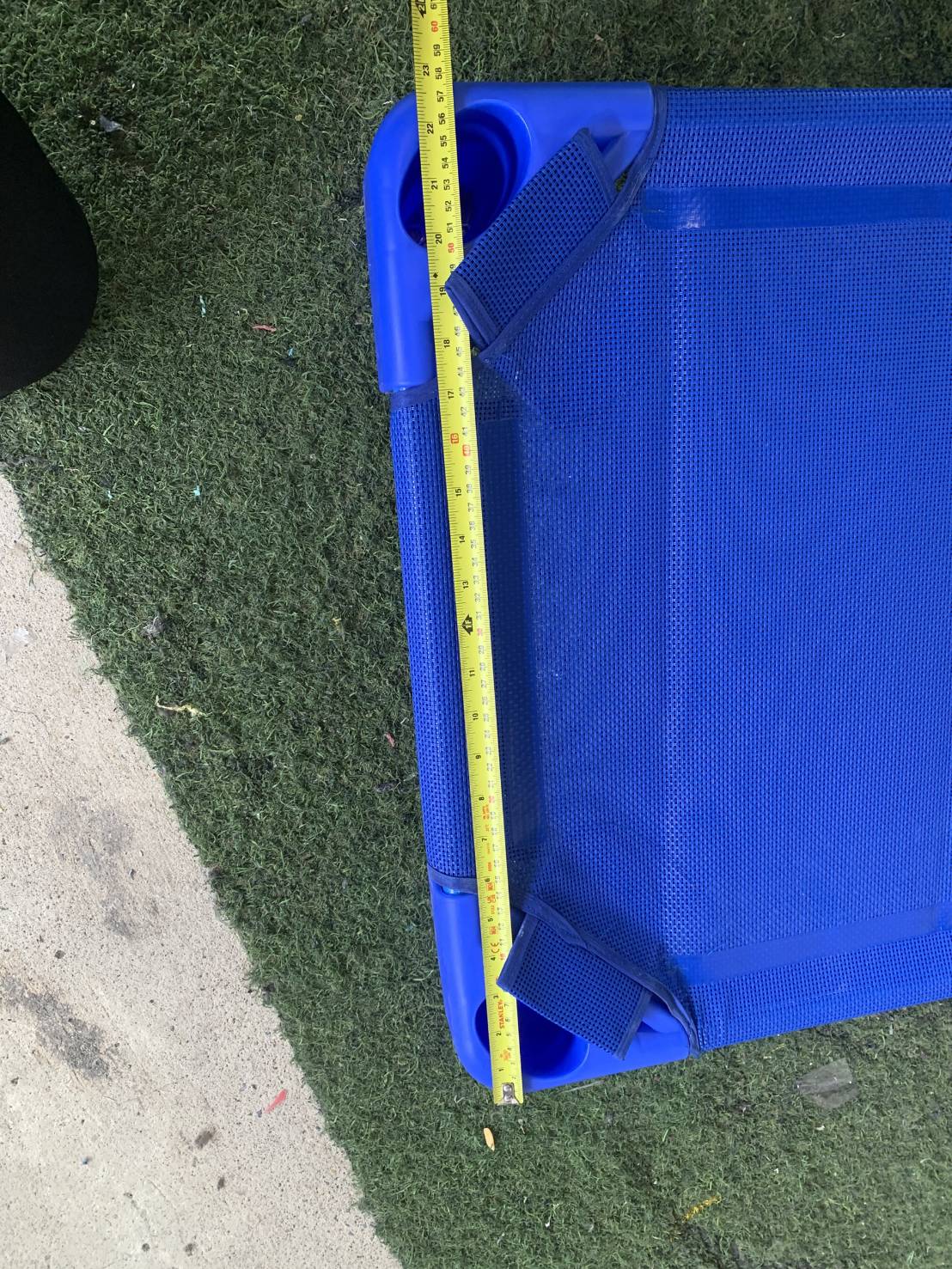 เตียงผ้าตาข่ายB สีน้ำเงิน โครงสร้างไฟเบอร์กลาส,เตียงเด็กอนุบาล,เตียงสนาม เตียงตาข่าย เตียงผ้าใบตาข่าย สำหรับโรงเรียน ศูนย์พัฒนาเด็กเล็ก พร้อมส่ง