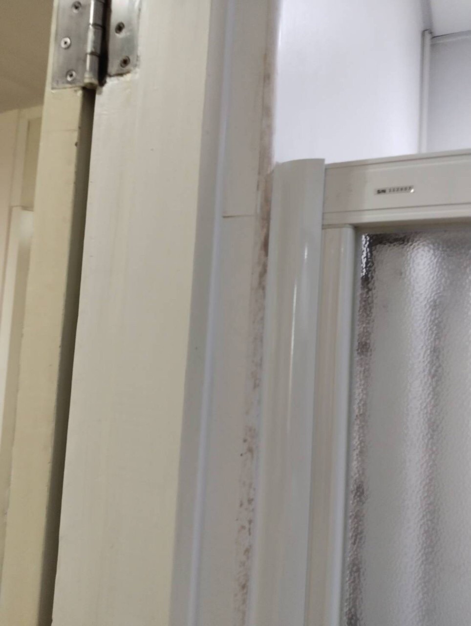 งานซ่อมกันซึมห้องน้ำตึก 84 ปี โรงพยาบาลศิริราช