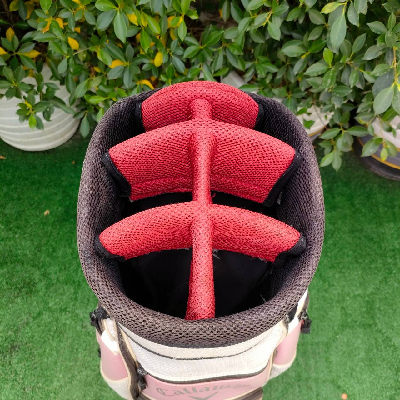 ถุงกอล์ฟ CALLAWAY แท้ DIABLO OCTANE มือสอง ใช้งานได้ปกติ สีเริ่มซีดครับ