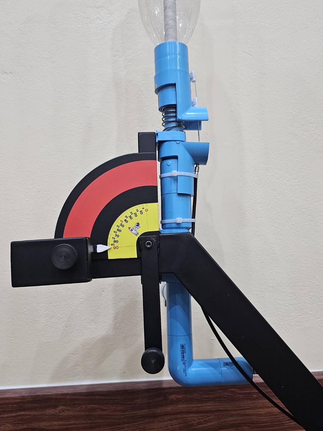 ฐานยิงจรวดขวดน้ำ แถมที่สูบลม ทดลองวิทยาศาสตร์ทดสอบยิงจรวดขวดน้ำ สื่อการสอนเด็กประถม มัธยม ช่างเทคนิค ปวช ปวส ใช้ในการแข่งขันยิงจรวดขวดน้ำ