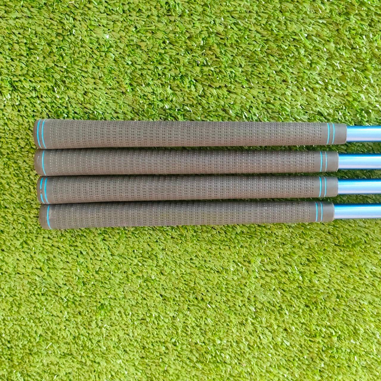 ** ไม้กอล์ฟสำหรับเด็ก ** ชุดเหล็ก PRIMUS มีเหล็ก 5 ,7 ,9 เเละ SW ก้าน PRJR2003