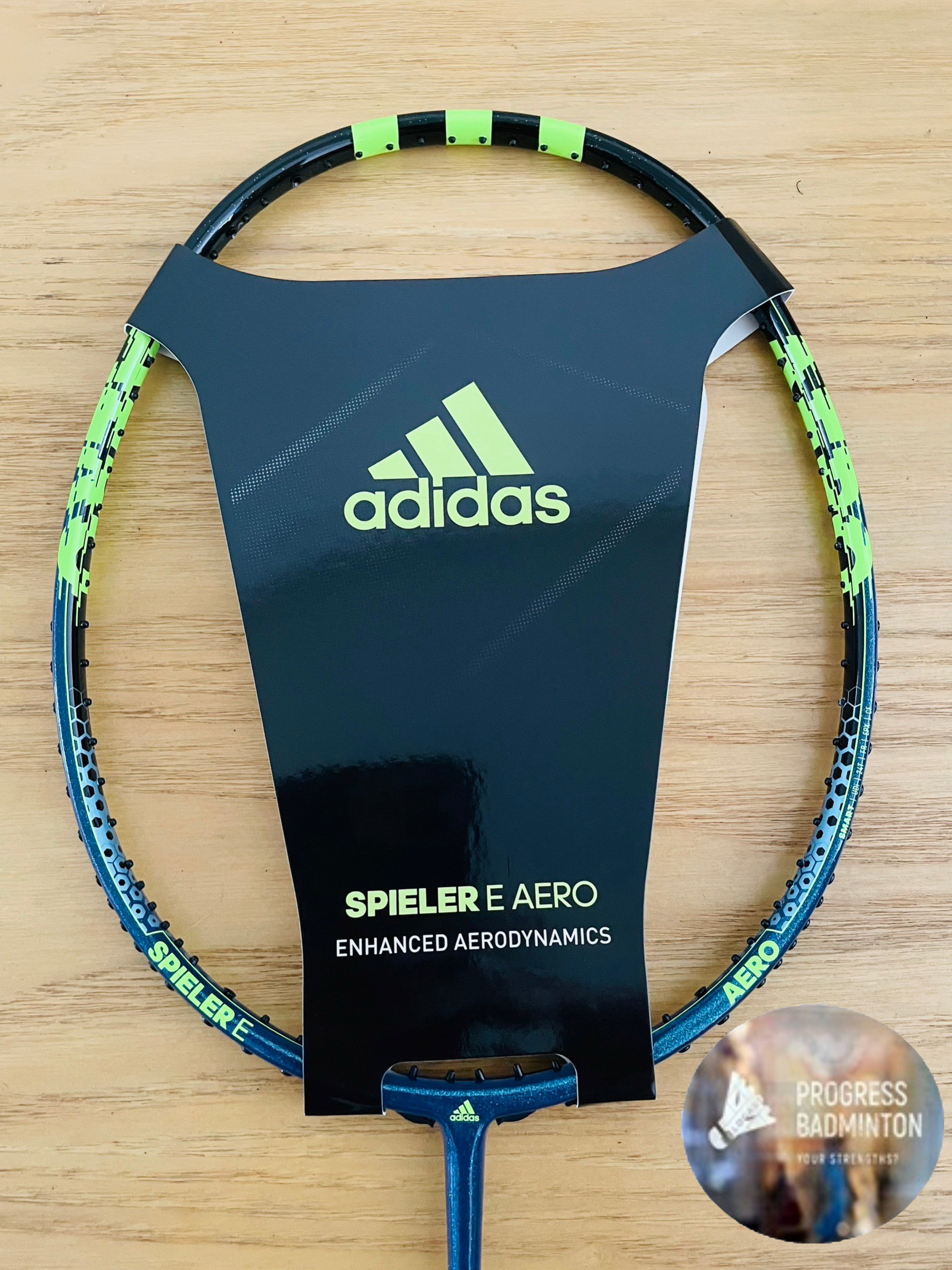 ไม้แบดใหม่ Adidas Spieler E AERO
