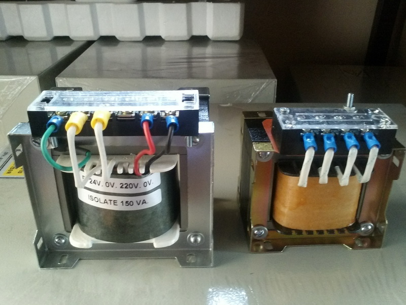 หม้อแปลง 1เฟส Isolate Type 50VA in400,380[400,380]V out220[220,110]V