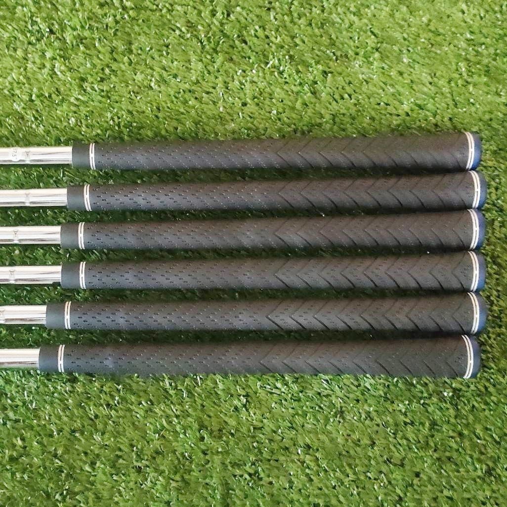 ชุดเหล็ก ST.ANDREWS SCOTLAND SAF-505 มีเหล็ก 5-9 เเละ PW ก้านเหล็ก ST.ANDREWS FLEX R ชุดเหล็กใบใหญ่ ตีง่าย!!! มือใหม่ยิ่งตีง่าย, ก้านเหล็กแม่นยำ ไม้กอล์ฟมือสอง ของแท้ BY NakaraLuxurious