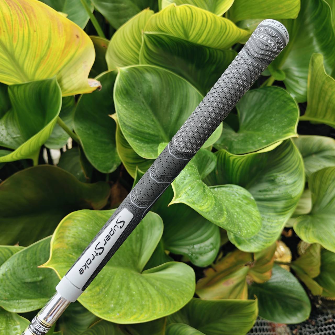 WEDGE NIKE SV T องศา 60 เบาท์ 10 T = Tour / Tour Grind เน้น ควบคุมลูกแม่นยำ, สปินสูง