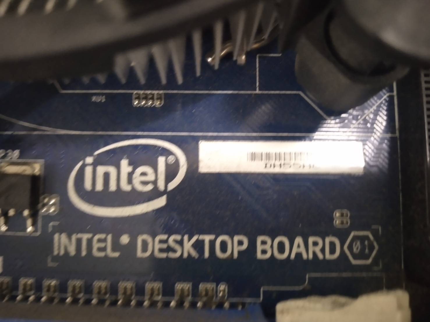 Mainboard H55 intel DH55hc พร้อม cpu i5-650 ฮิตซิ้ง ฝาหลังครบ