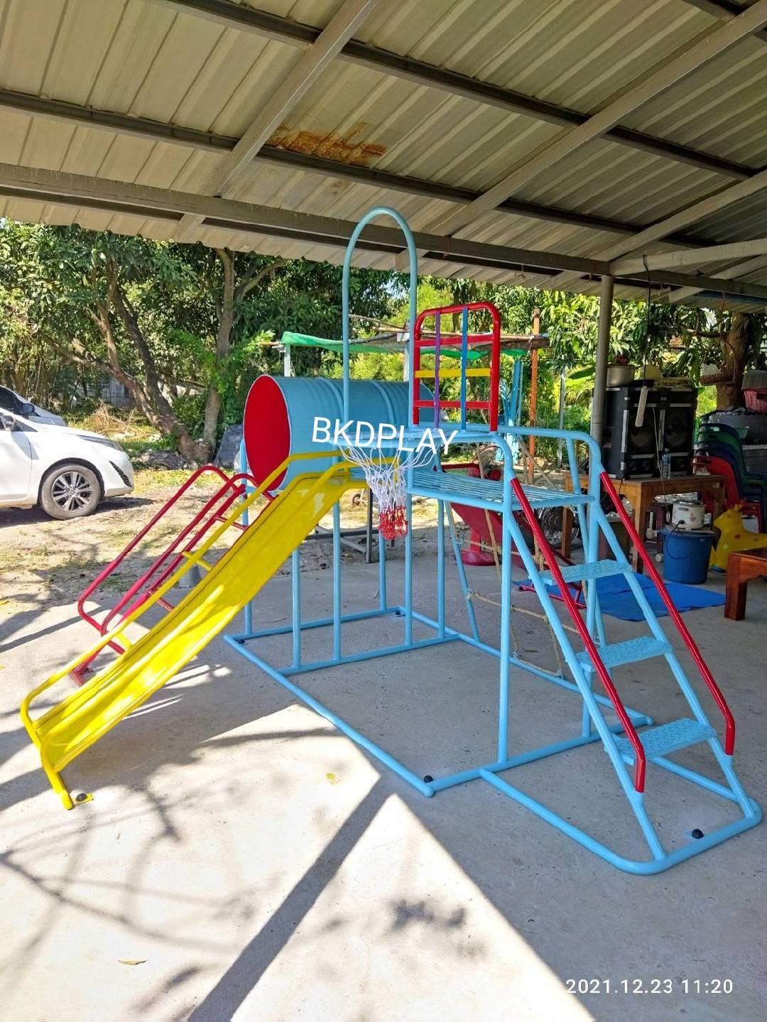 เครื่องเล่นสนามชุดรวมD ประกอบด้วยสไลเดอร์ปีนป่ายแป้นบาสและถังลอด, เครื่องเล่นสนามกลางแจ้ง , เครื่องเล่นสนามเหล็ก, ของเล่น, OutdoorPlayground,สนามเด็กเล่น,เครื่องเล่นงบสพฐ.ประชารัฐ ราคาโรงงาน