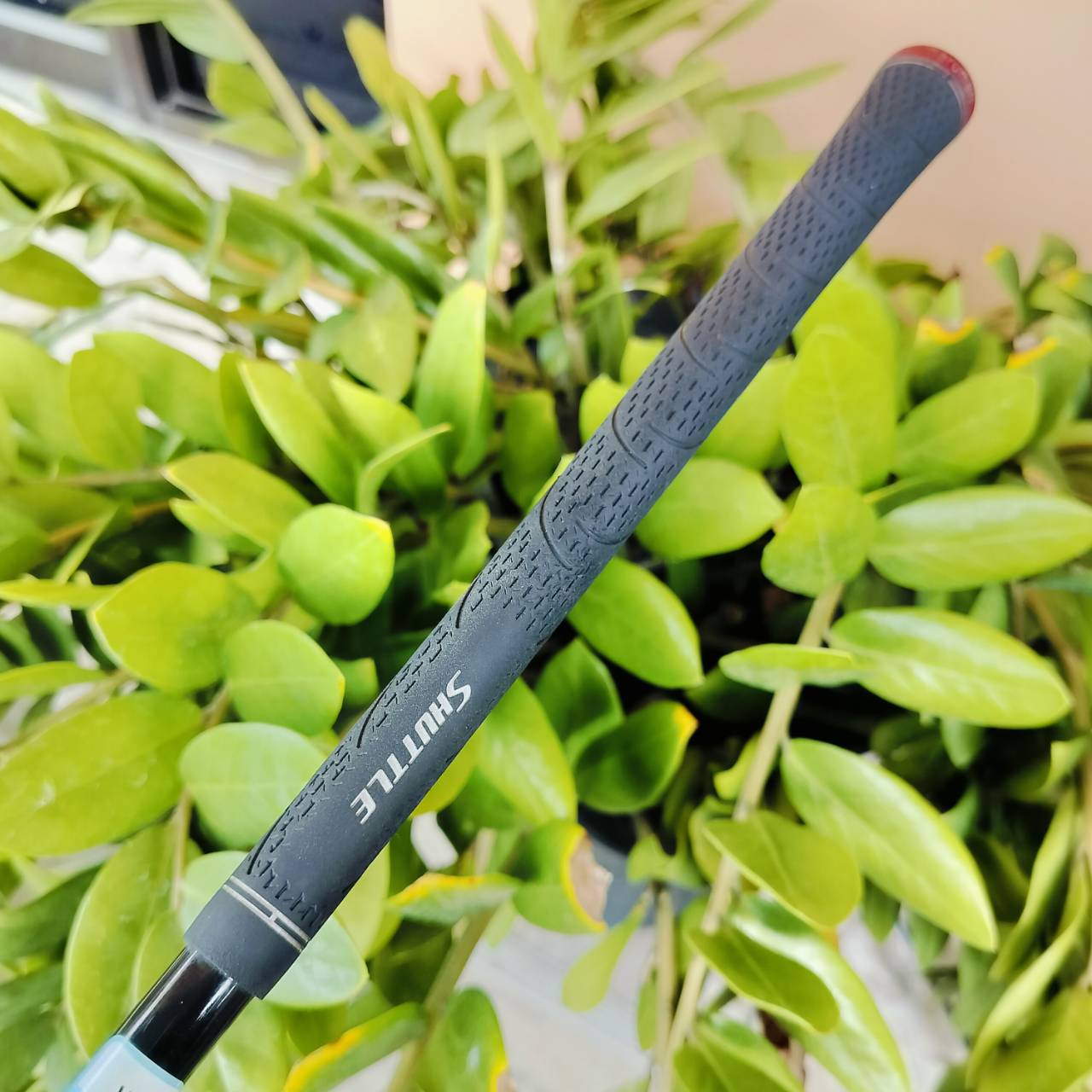 FW2 MARUMAN SHUTTLE รุ่น i4000X หน้าเด้ง MARAGING เป็น MINI DRIVER ที่ตีไกลกว่า DRIVER หัวแบนและขนาดใหญ่เท่าฝ่ามือ ตีโดนง่ายมาก และไกลสุดขีดเลยค่ะ ไม้กอล์ฟพรีเมี่ยมมือสอง ของแท้ BY NakaraLuxurious