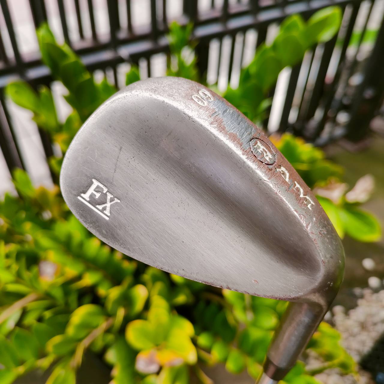WEDGE RAM FX องศา 60 สภาพเดิมๆ วัสดุสุดพรีเมี่ยม ชิพนุ่มได้ฟีลลิ่ง BOUNCE สวยมาก หน้าใบช่วยในการสปิน ตกหยุดๆเลยค่ะ ไม้กอล์ฟพรีเมี่ยมมือสอง ของแท้ By NakaraLuxurious