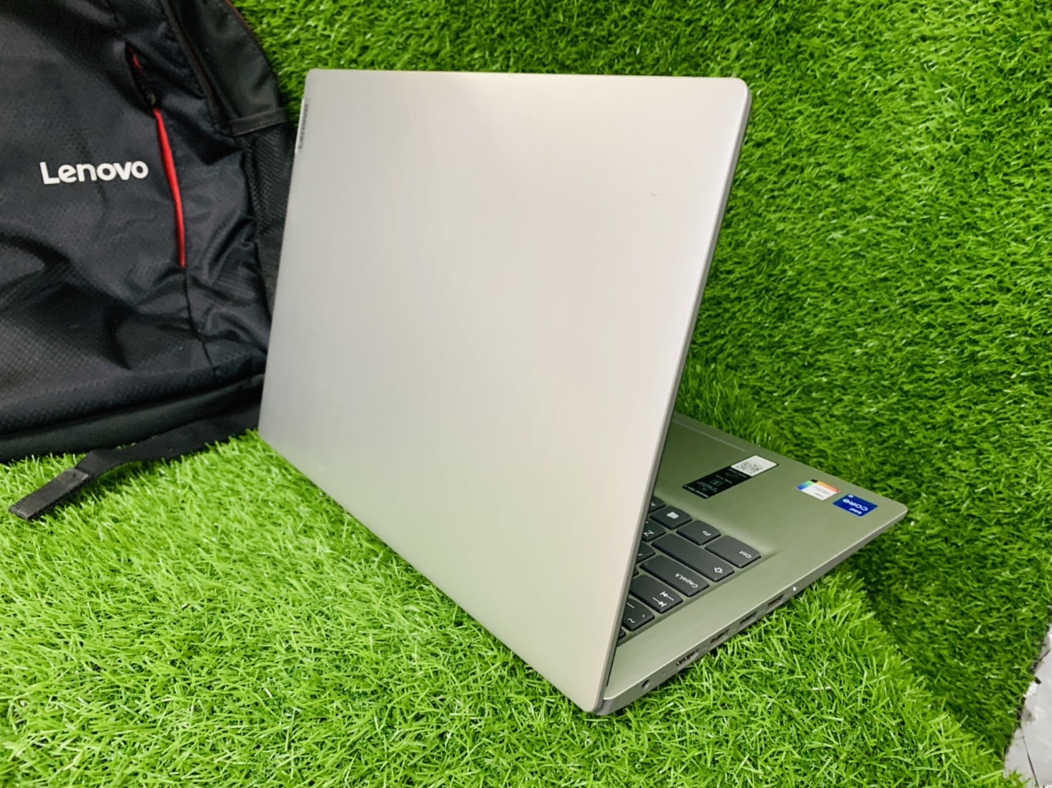 โน้ตบุ๊ค Notebook Lenovo IdeaPad 3 14ITL05 - 14 inch