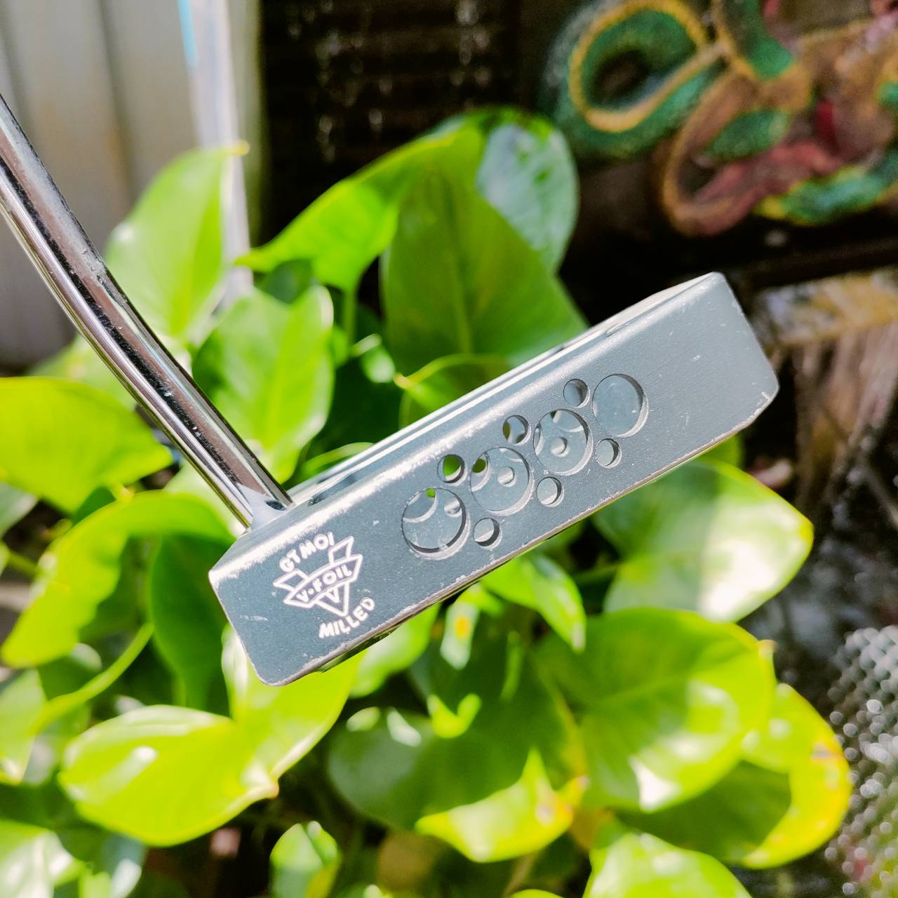 PUTTER MACGRAGOR M6.4K-GT DESIGNED BY BOBBY GRACE ความยาว 35 นิ้ว รุ่นลิมิเต็ด พัตเตอร์ดีมาก ออกแบบได้ดีมาก การกระจายน้ำหนักที่ลงตัว บล๊านซ์มาก ไม้กอล์ฟพรีเมี่ยมมือสอง ของแท้ By NakaraLuxurious