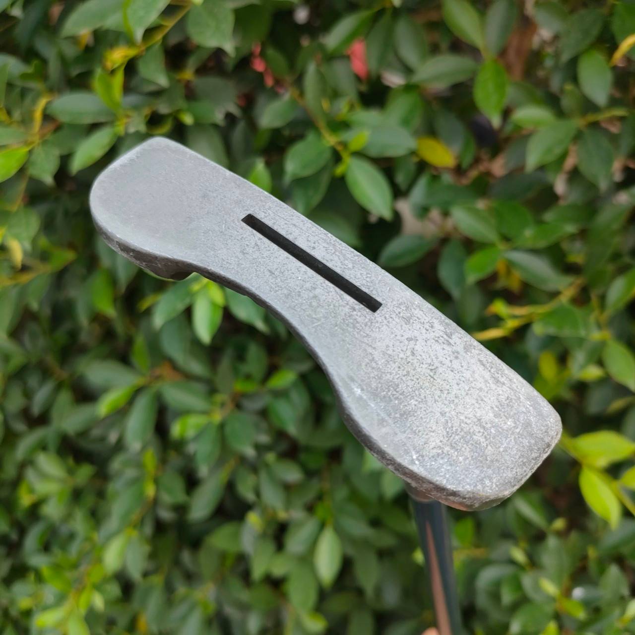 PUTTER ความยาว 34 นิ้ว ก้าน BLUE THUNDER ตัวเล็งสวย เสียงเพราะมาก ฟิลลิ่งดีมากๆครับ