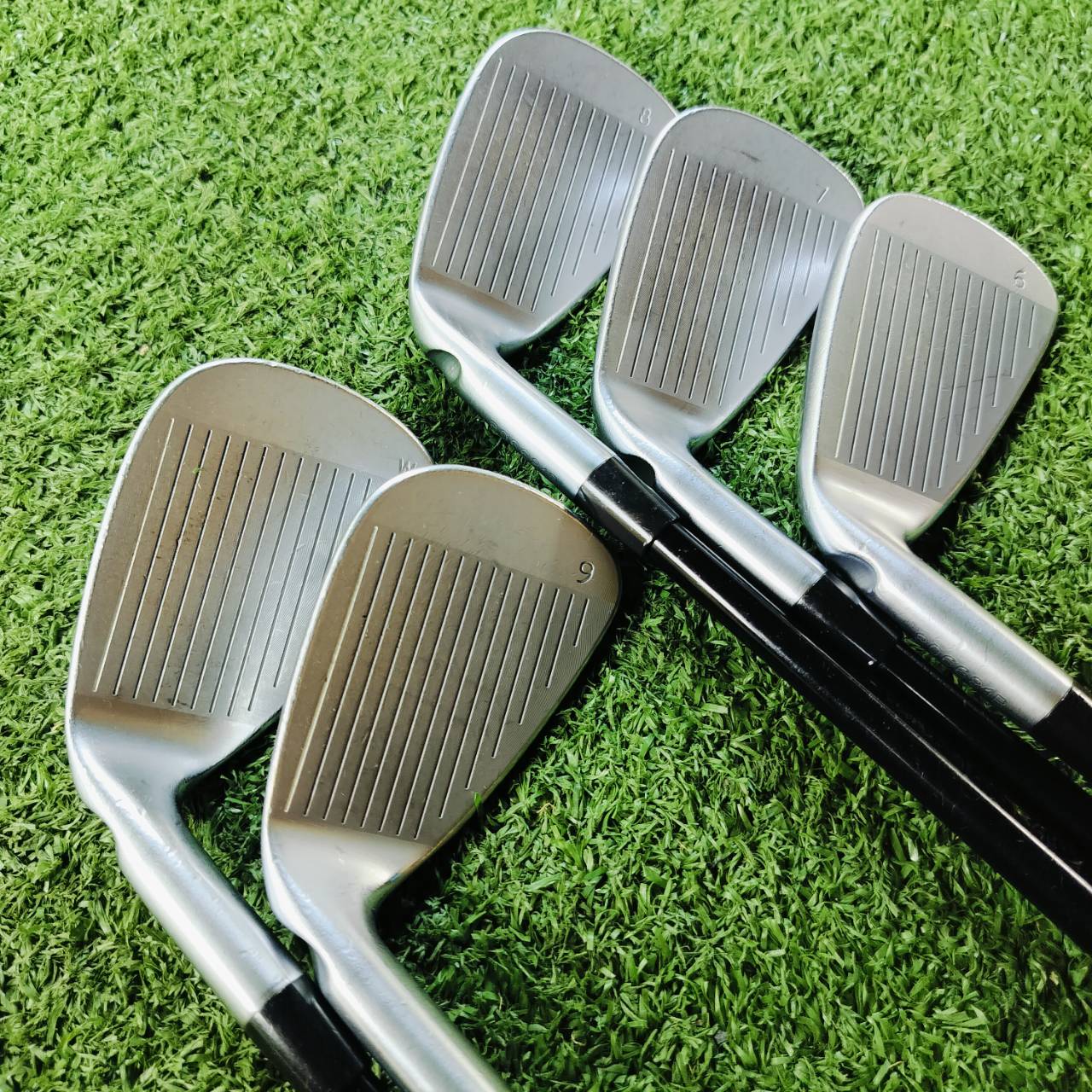 ชุดเหล็ก PING ANSER เป็นชุด FORGED ของ PING ที่เป็นสุดยอดมากอีกหนึ่งรุ่น ฟีลลิ่งที่นุ่มมาก ทำได้ดีมากที่สุด ไม้กอล์ฟพรีเมี่ยมมือสอง ของแท้ By NakaraLuxurious