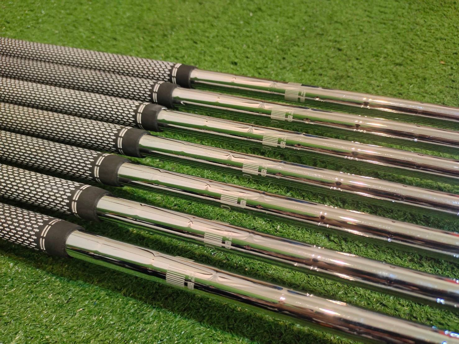 ชุดเหล็ก Titleist AP2 718 เหล็กพรีเมี่ยม สภาพสวยนางฟ้า