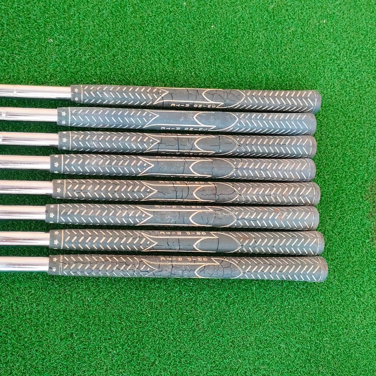 **ไม้กอล์ฟสำหรับผู้หญิง** ชุดเหล็ก MIZUNO ALTRON FWD มีเหล็ก 3-9 เเละ PW ก้าน NAFLE 1100 FLEX L