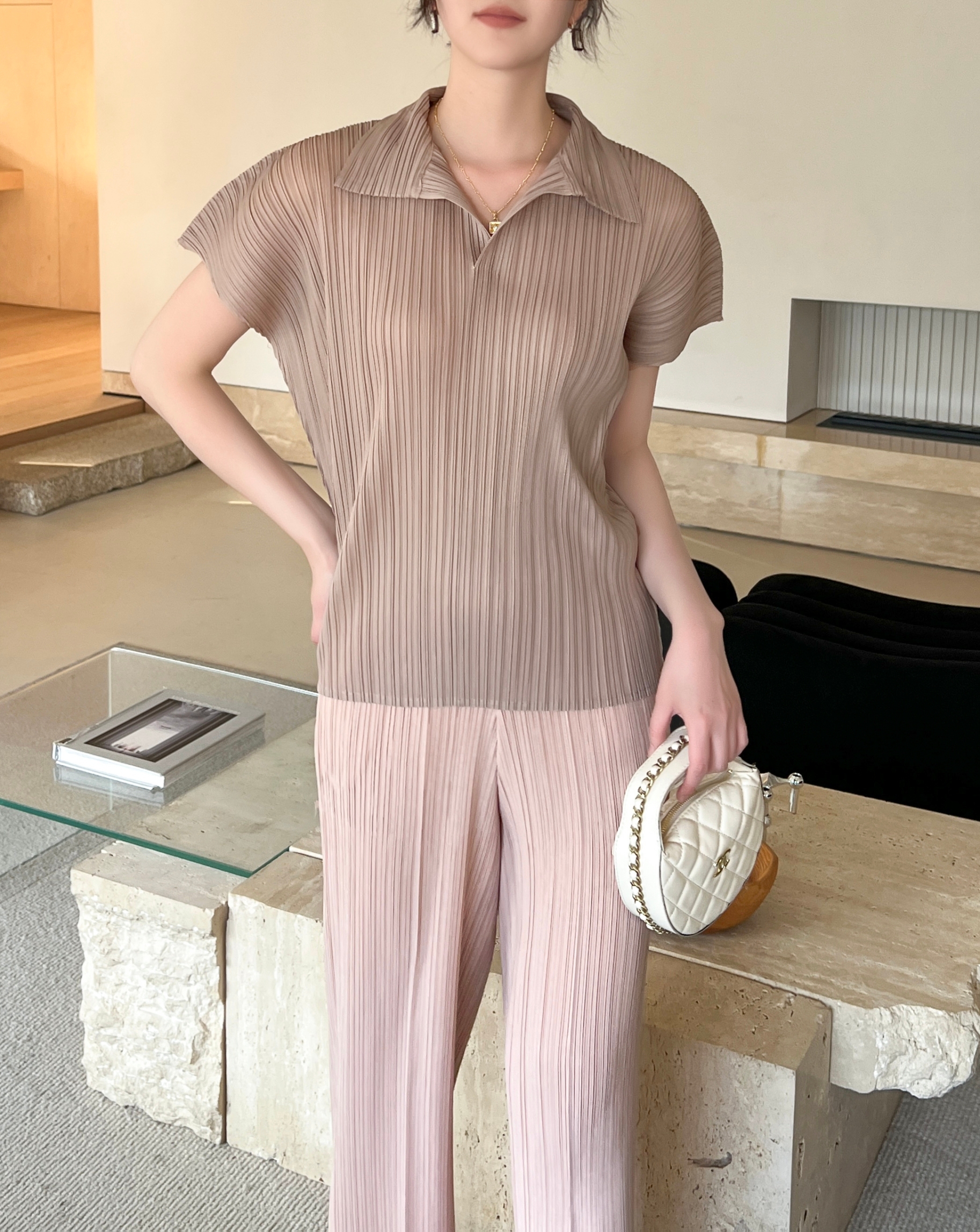 2MUAY รุ่น GJO3969 เสื้ออัดพลีทคุณภาพ BAT SLEEVE COLLAR PLEATED TOP 8 สี FREE SIZE