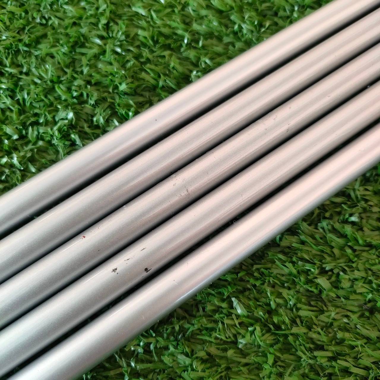 **ก้านไม้กอล์ฟเด็กสำหรับใส่ชุดเหล็ก** ก้าน U.S.KIDS GOLF ULTRA 63 LIGHT WT-10 ความยาว 36 นิ้ว มือหนึ่ง ของแท้ BY NakaraLuxurious